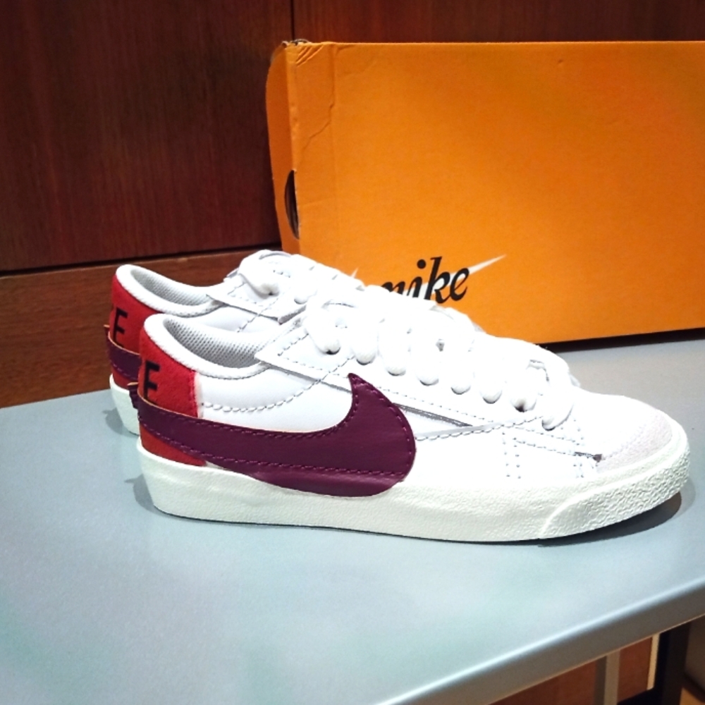 NIB Nike Blazer Low '77 Jumbo Swoosh Sneakers  36.5 = US Big Kid 4.5Y / Women 6